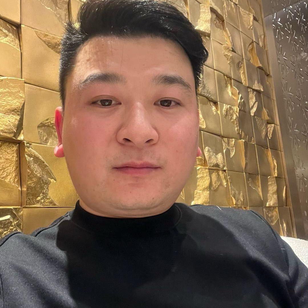 温州霖派全屋定制工厂(曹广军）