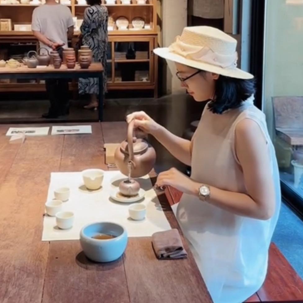 笔格糖糖茶叶号