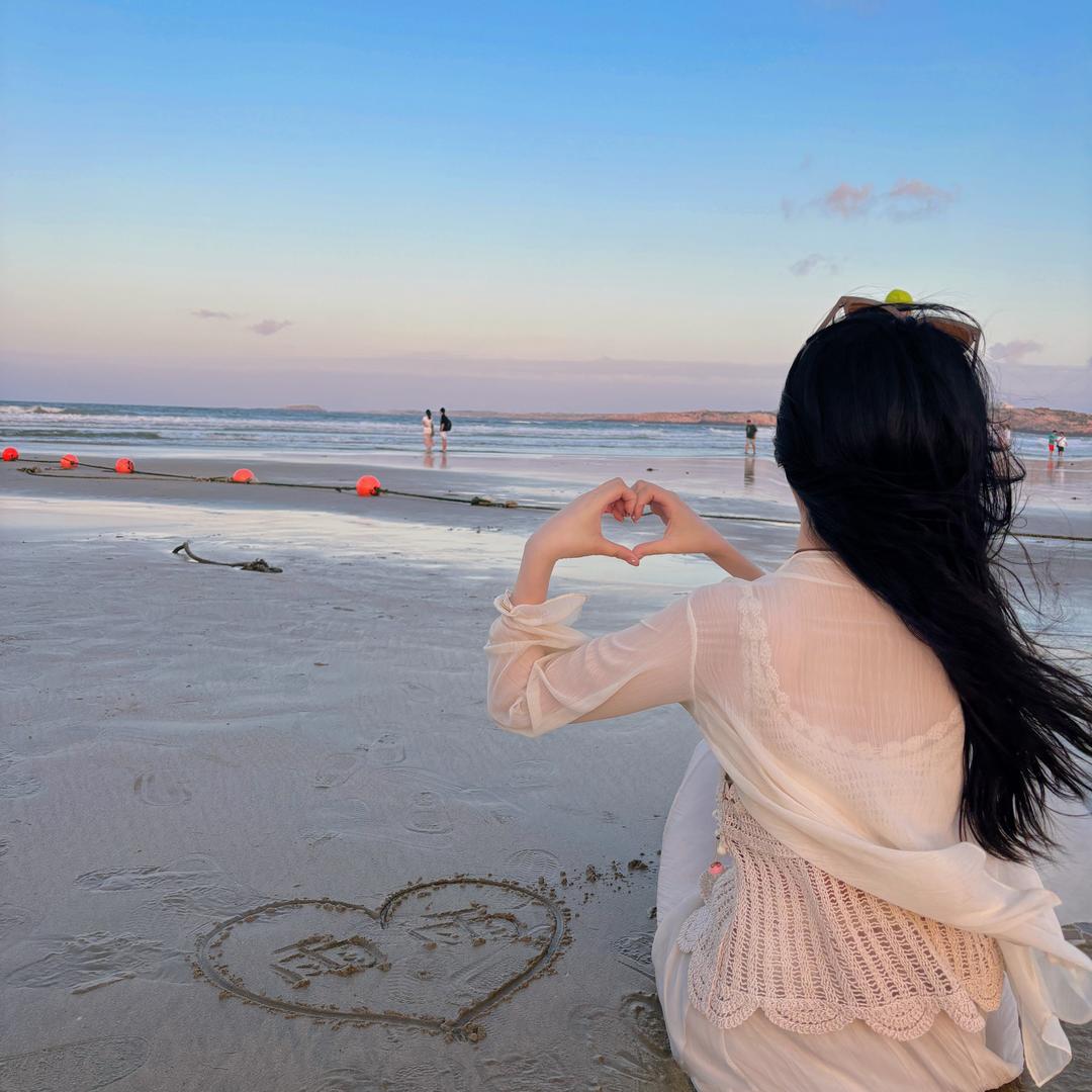 美味的小蟑螂