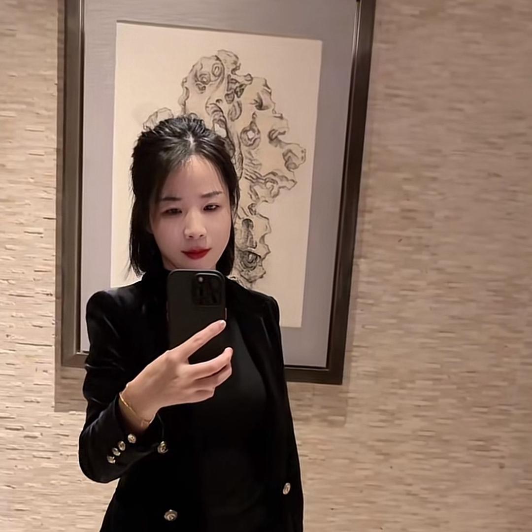 牧云上野美学餐厅，西子河畔江南司宴老板娘