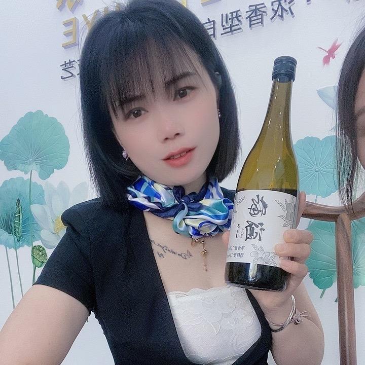 江大女紧斗长不乖