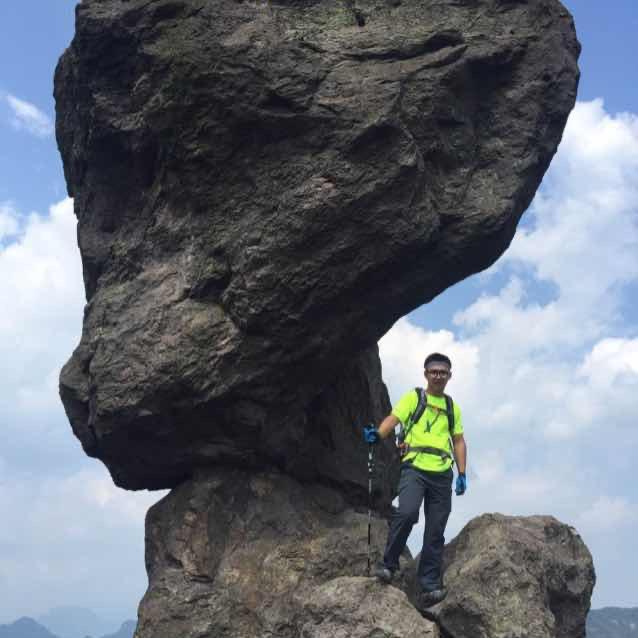 那个27号男人