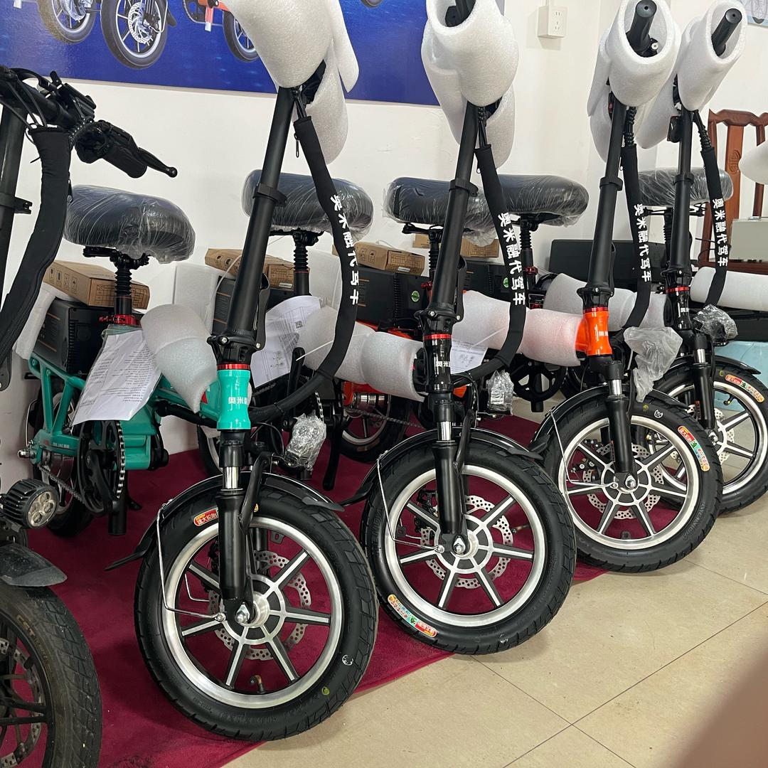 长沙专业代驾车(奥米融)