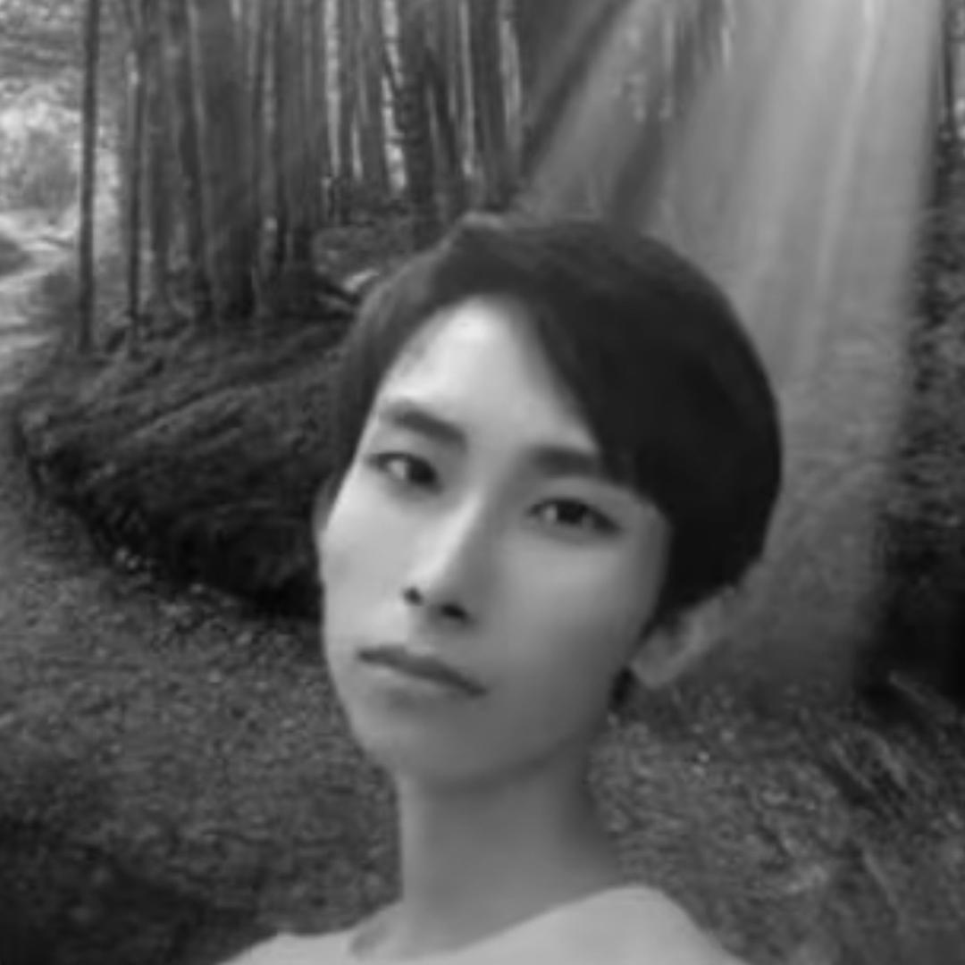 阳光玫瑰一枝花🌸