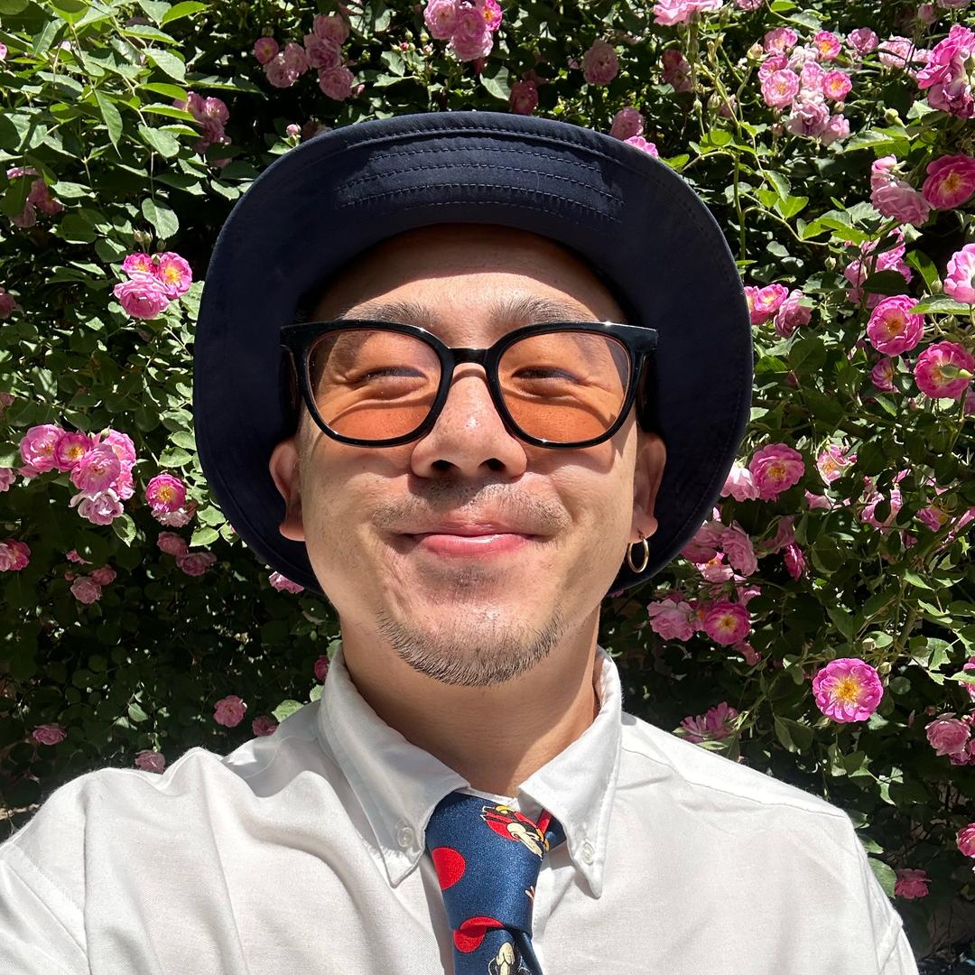 张大爷玩个车