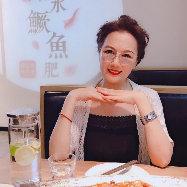 肖潇