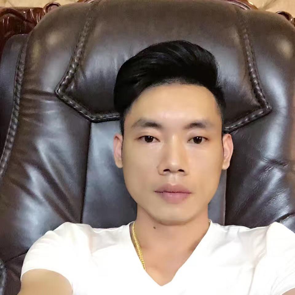 邱少