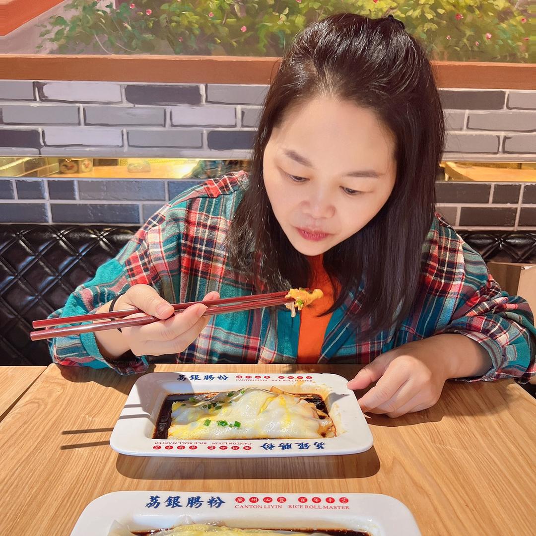 杨杨探店