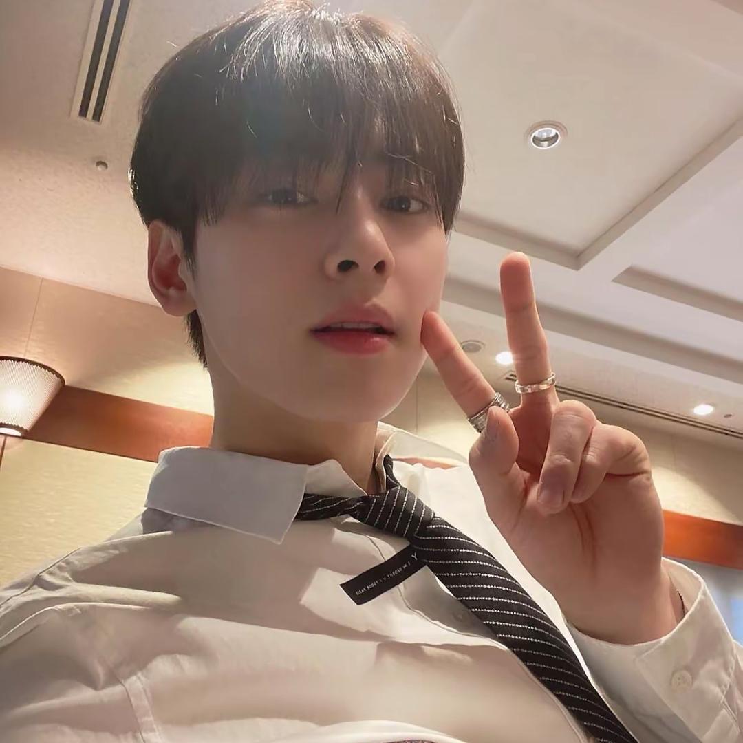 跑滴滴的洪世贤