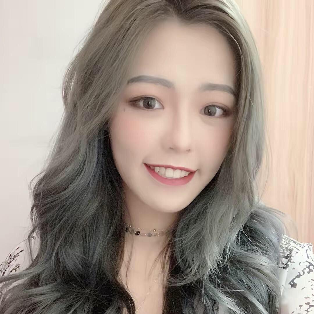 熠宝麻麻吖