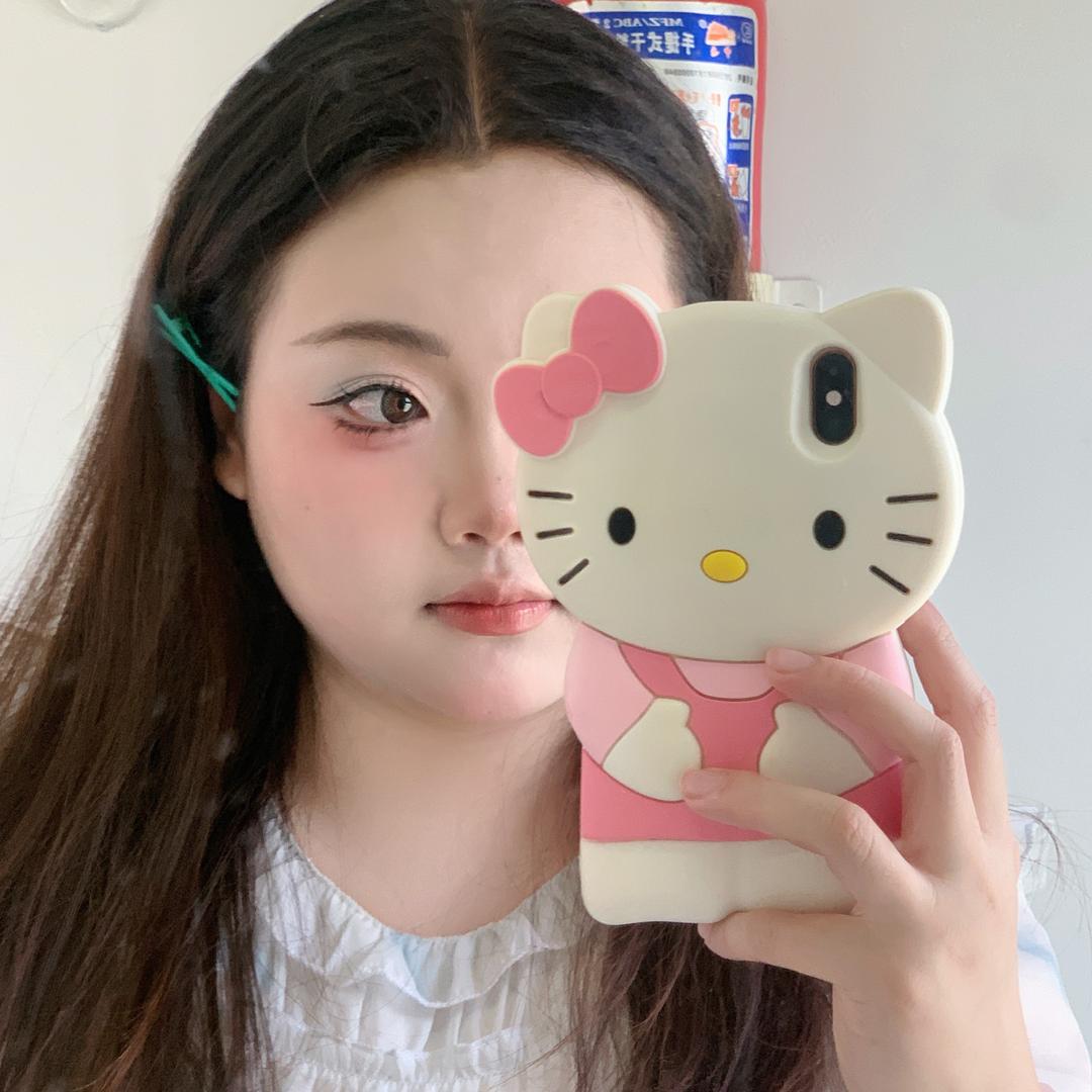 金荔（跟林一合影版）