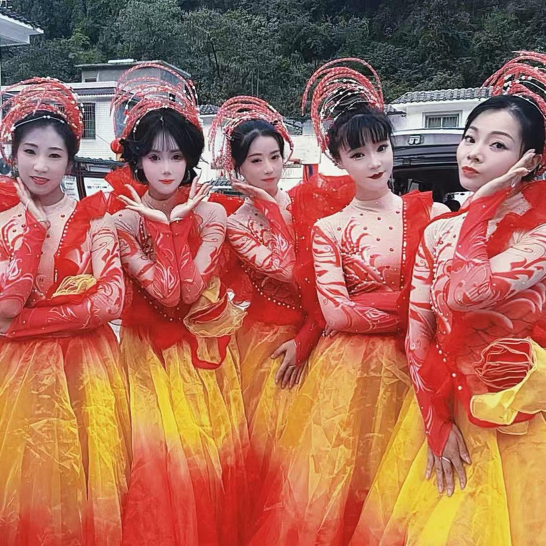 泸州市演艺公司