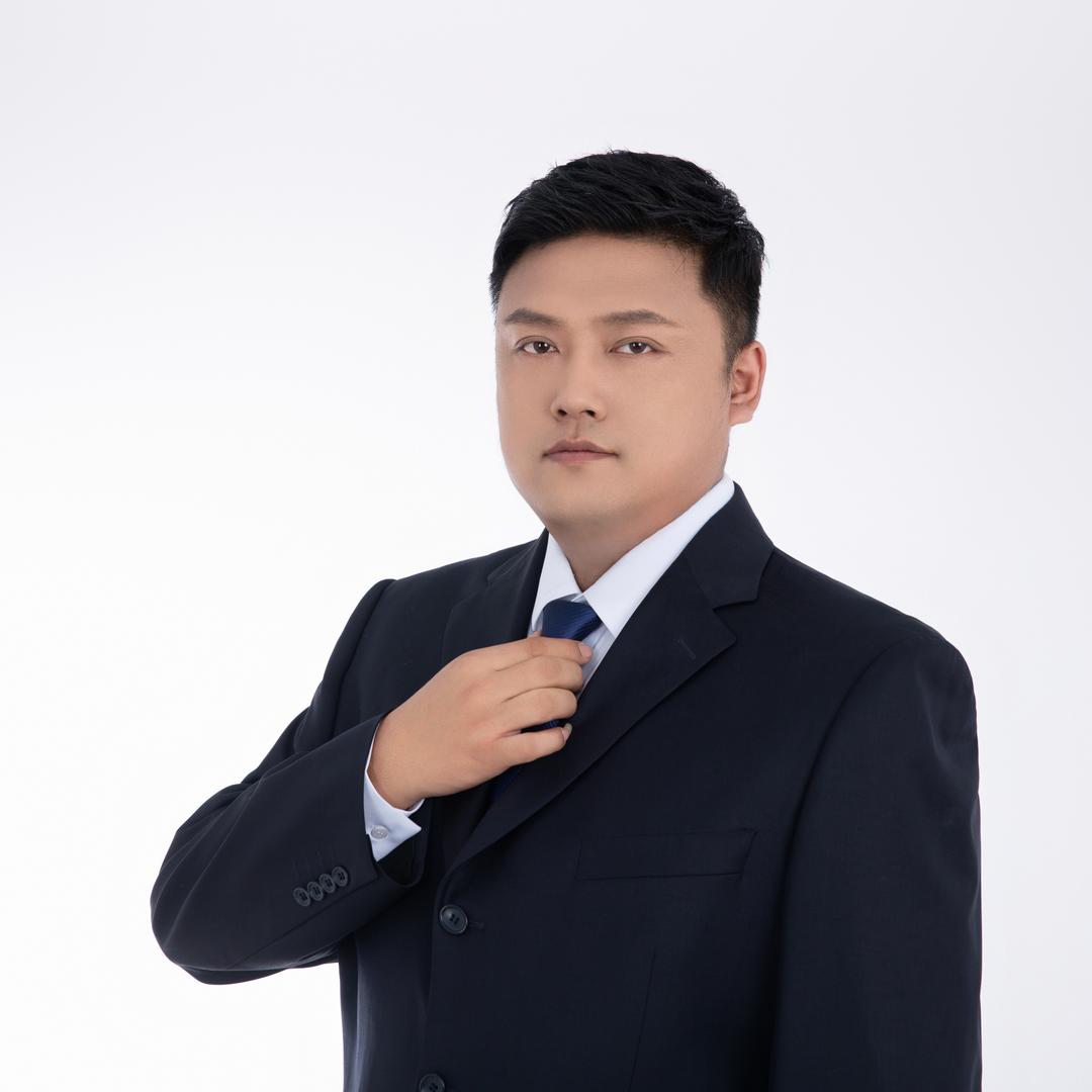 刚哥！托管