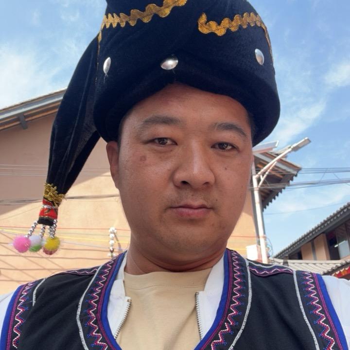 出发车业  喇叭哥