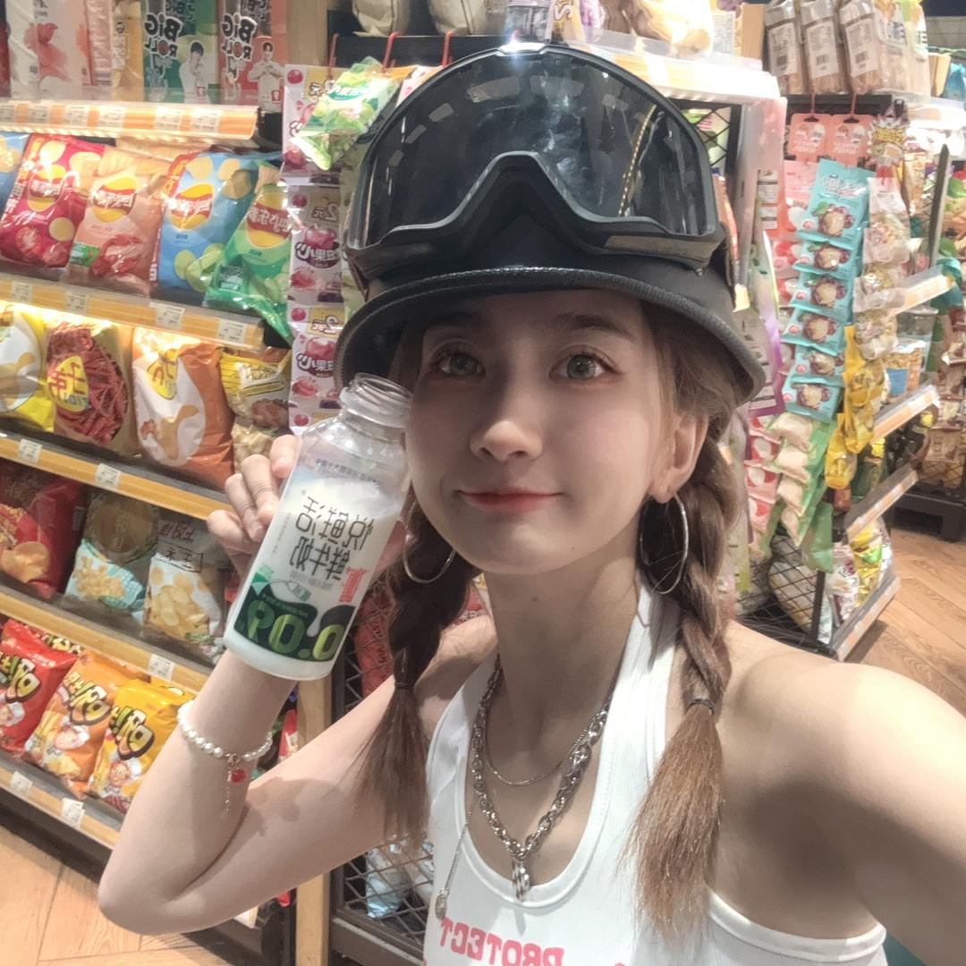 茗薇Mint🐱