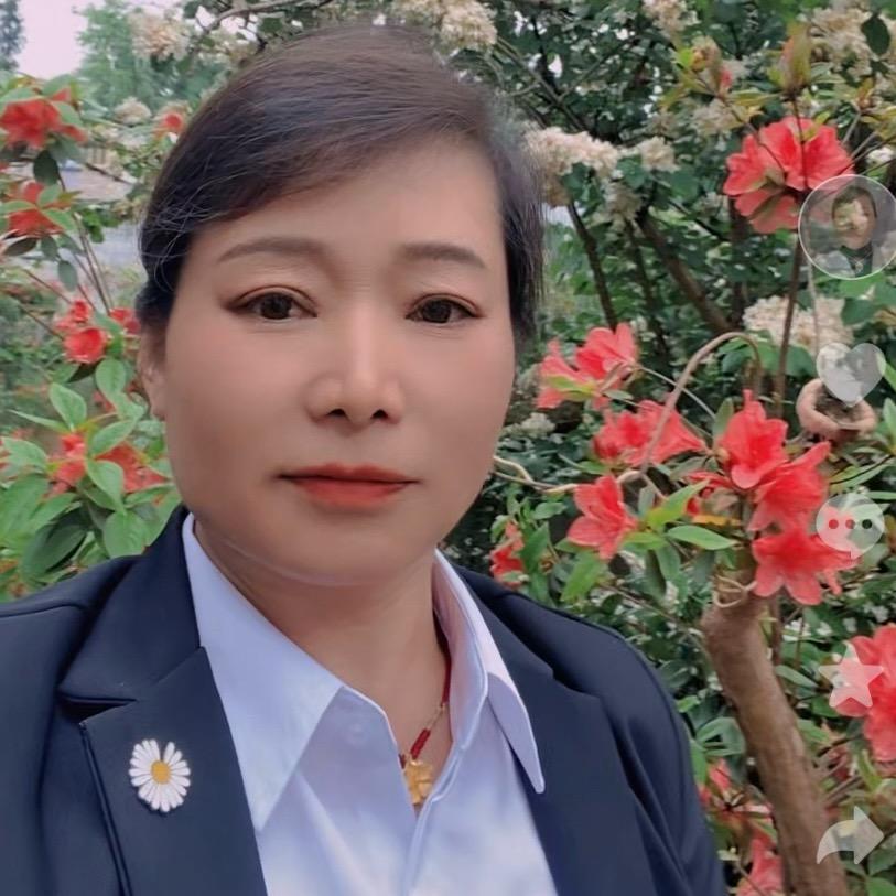 虽操劳但幸福，杨