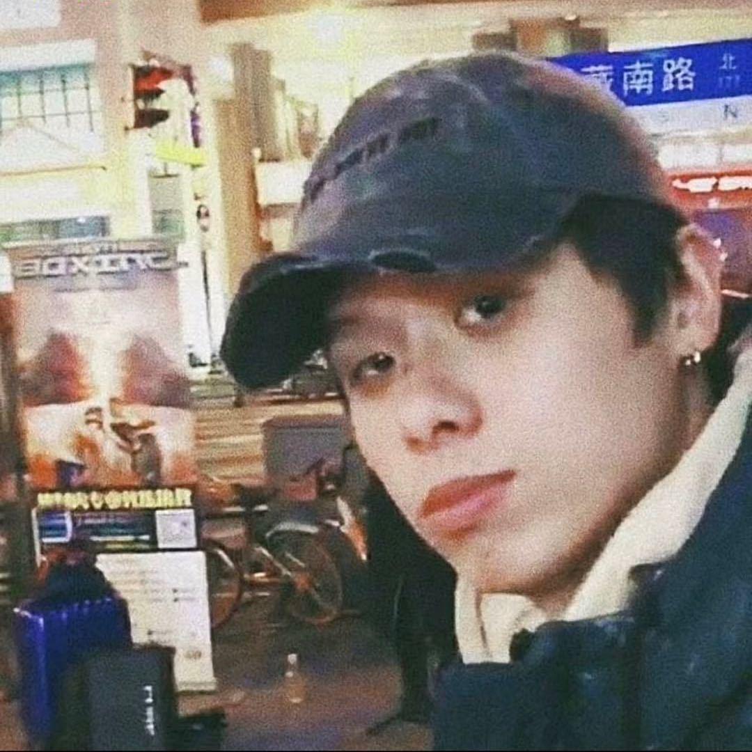 开心快乐每一天  .