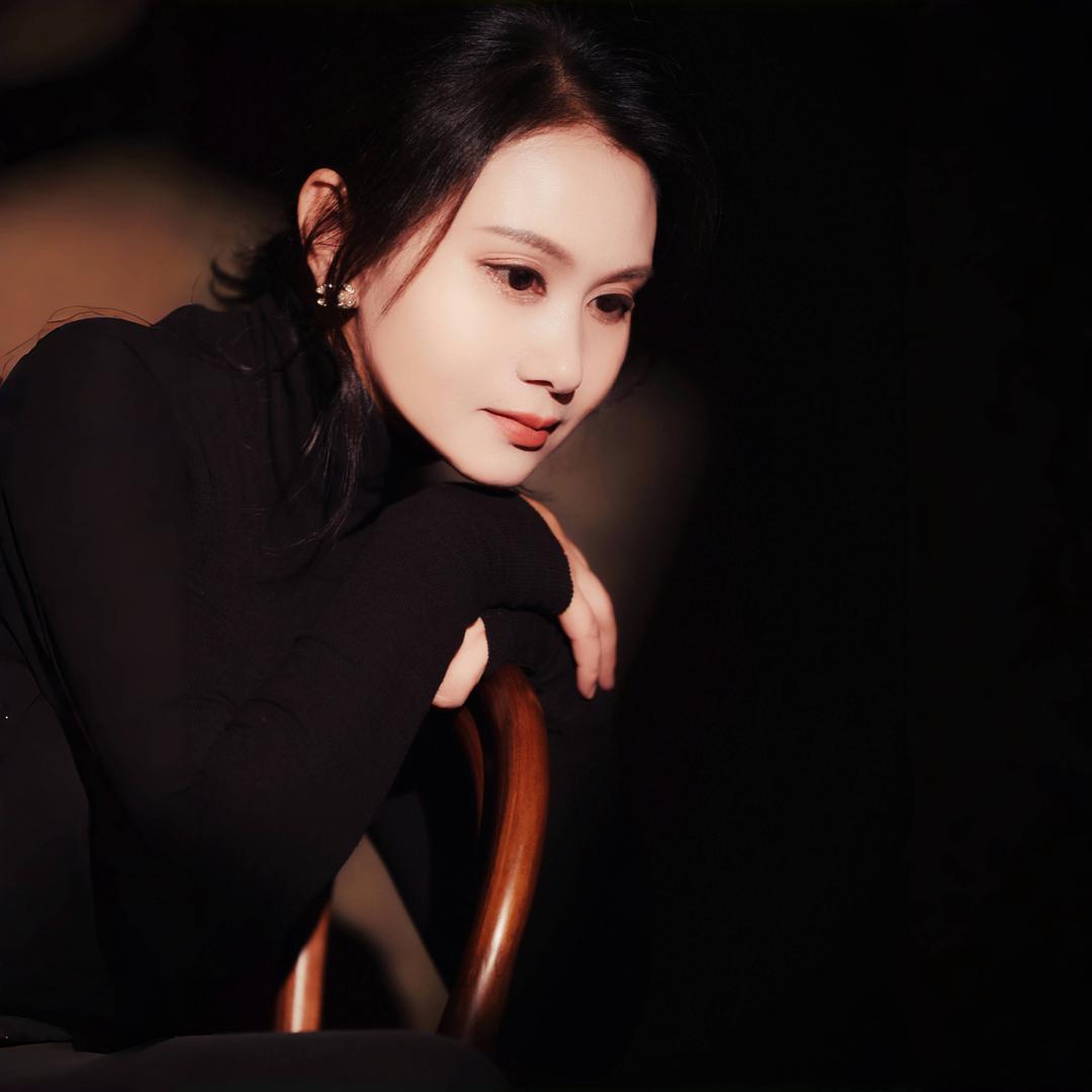 吃货老板娘（嬿姐）