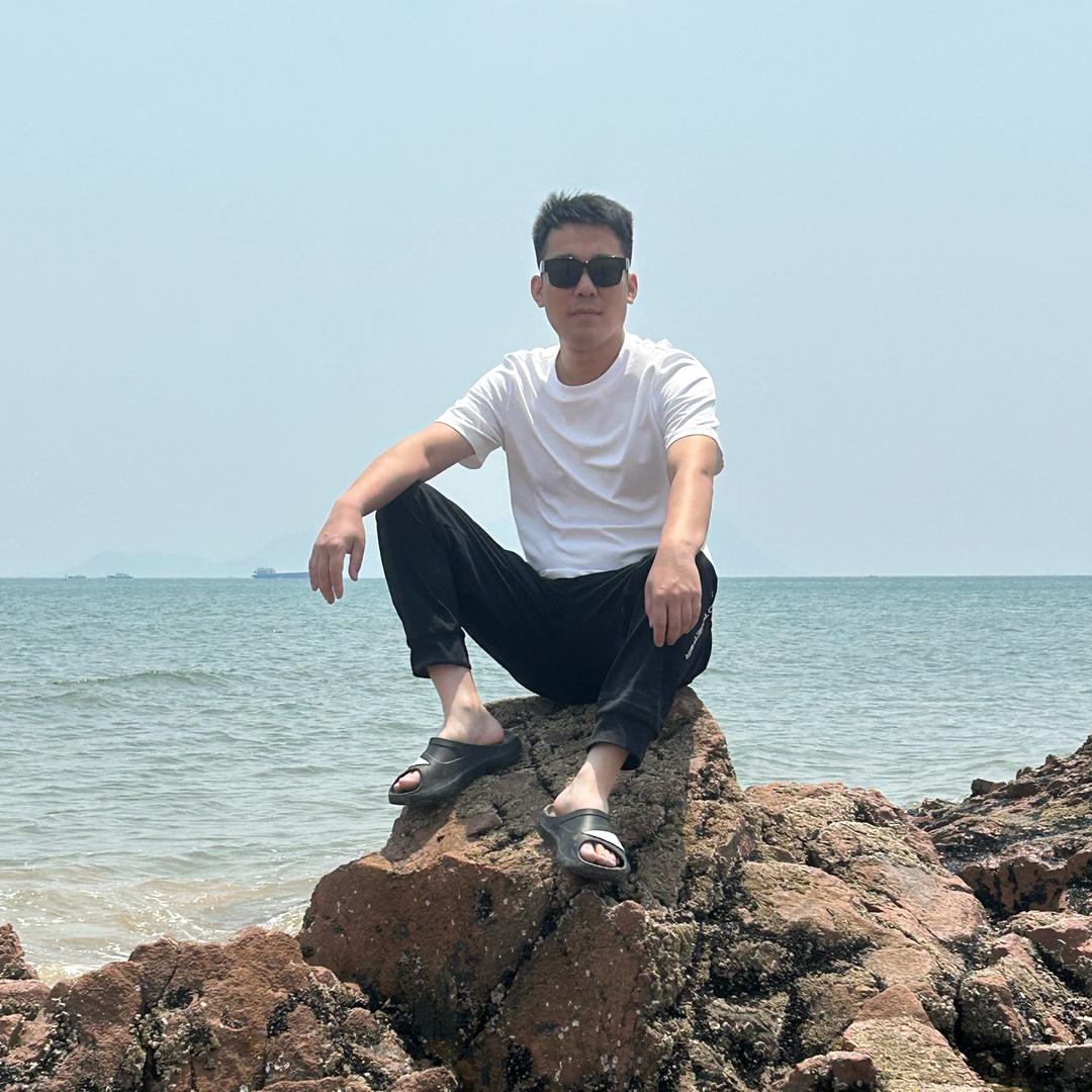 开凡尔赛的孔哥