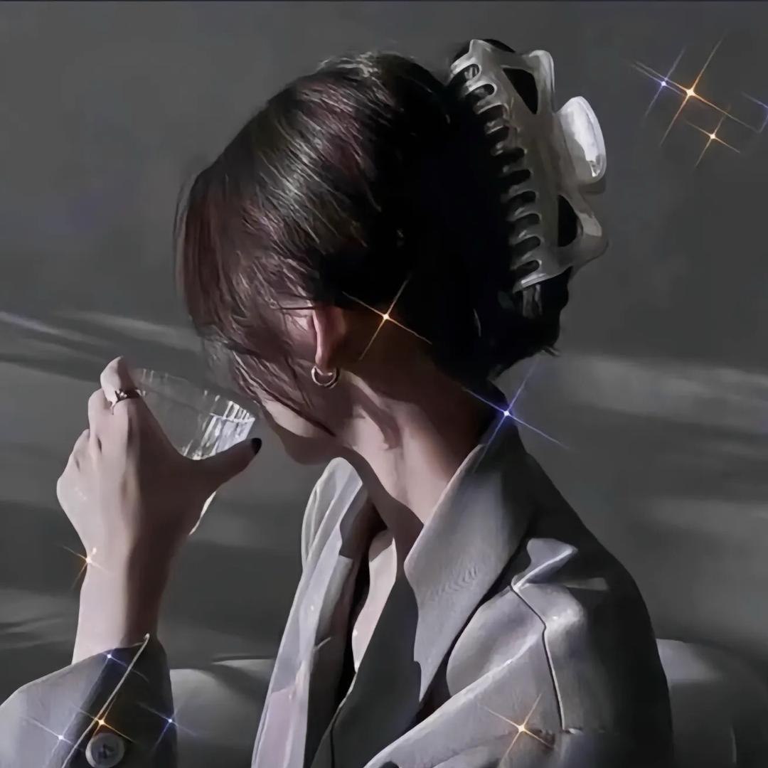 悦悦传媒工作室