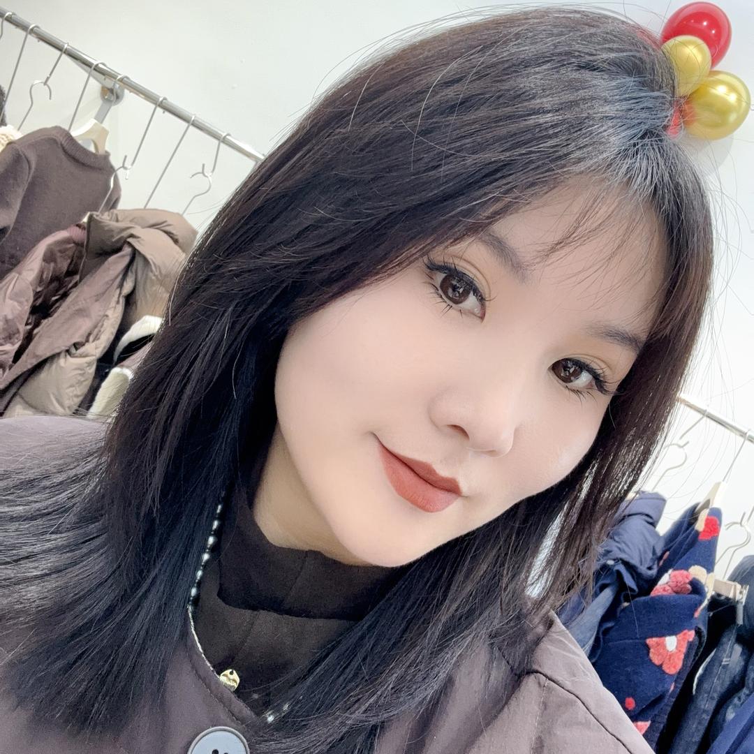 临河金川四楼 晓晓家