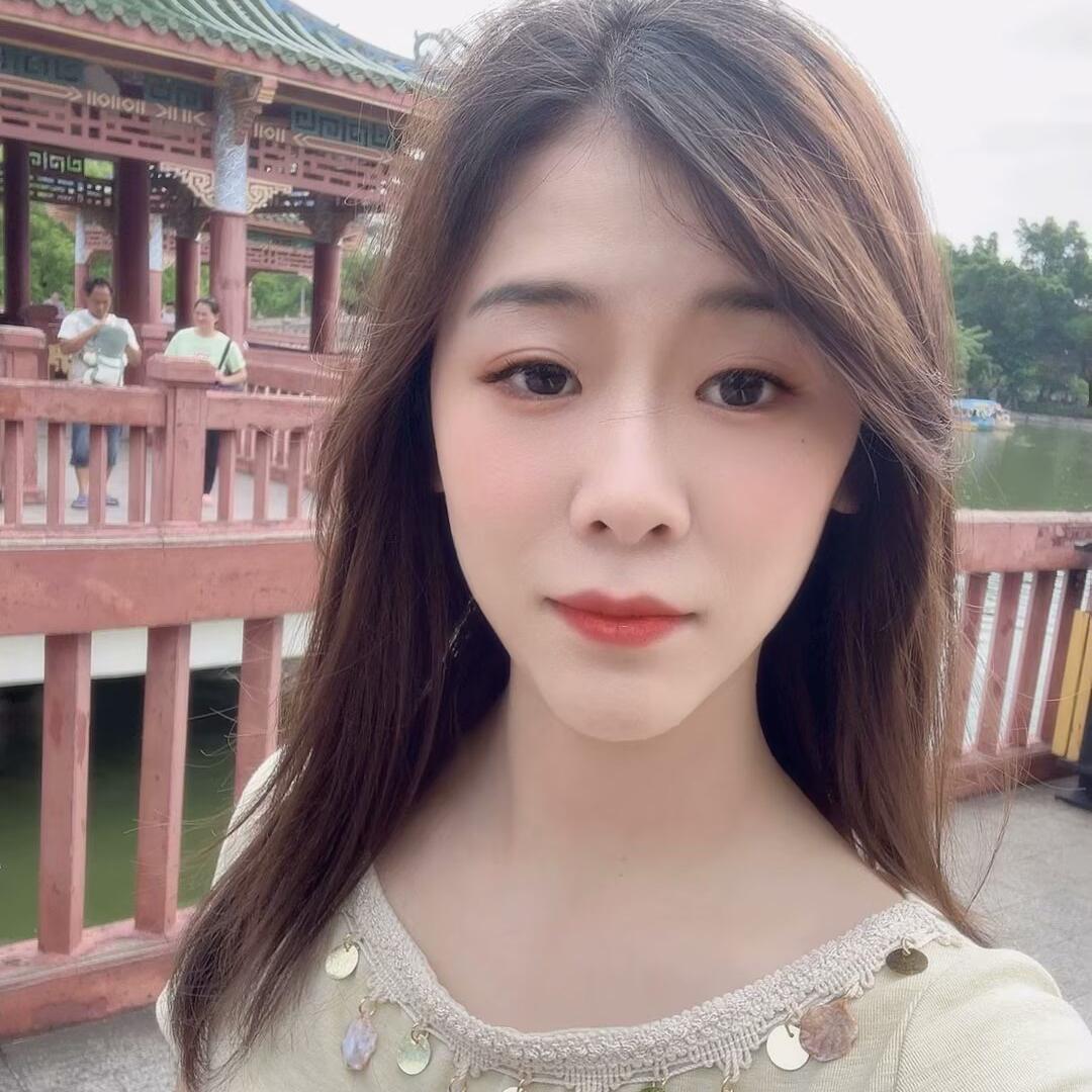 清柠服饰批发
