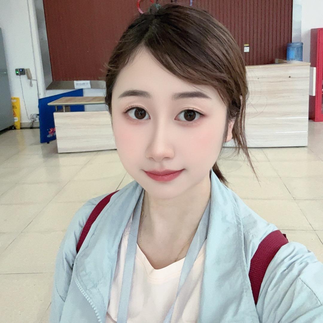 冯程程