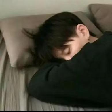 ㅤㅤ︃ㅤ︃︅︄︃   ㅤㅤ 　ㅤㅤ