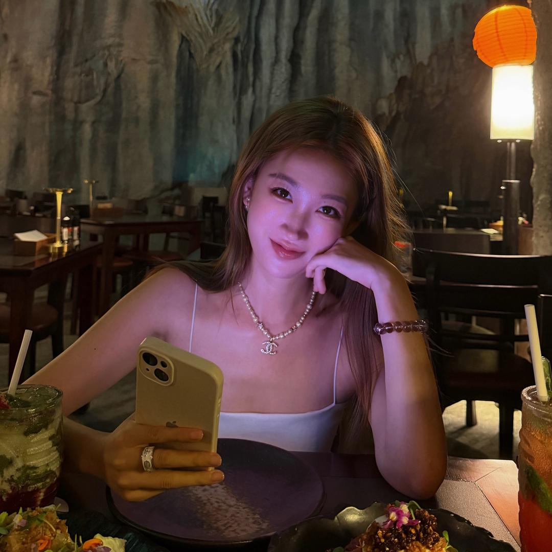 没有故事的女同学