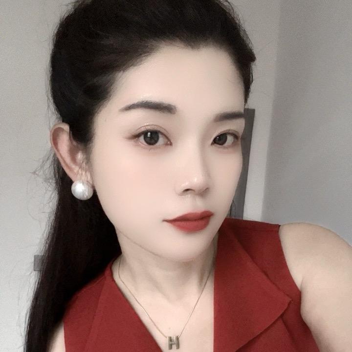 辣辣妞