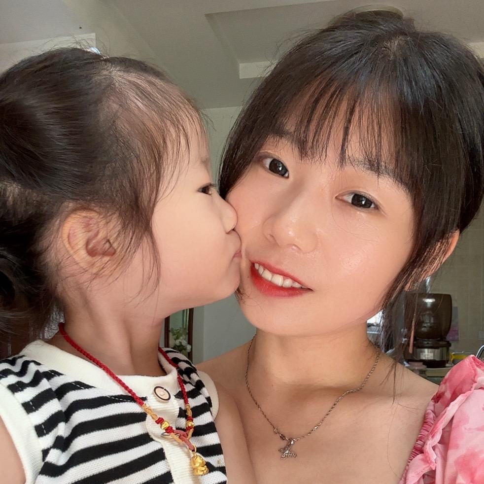 菲菲妈妈👩🏻