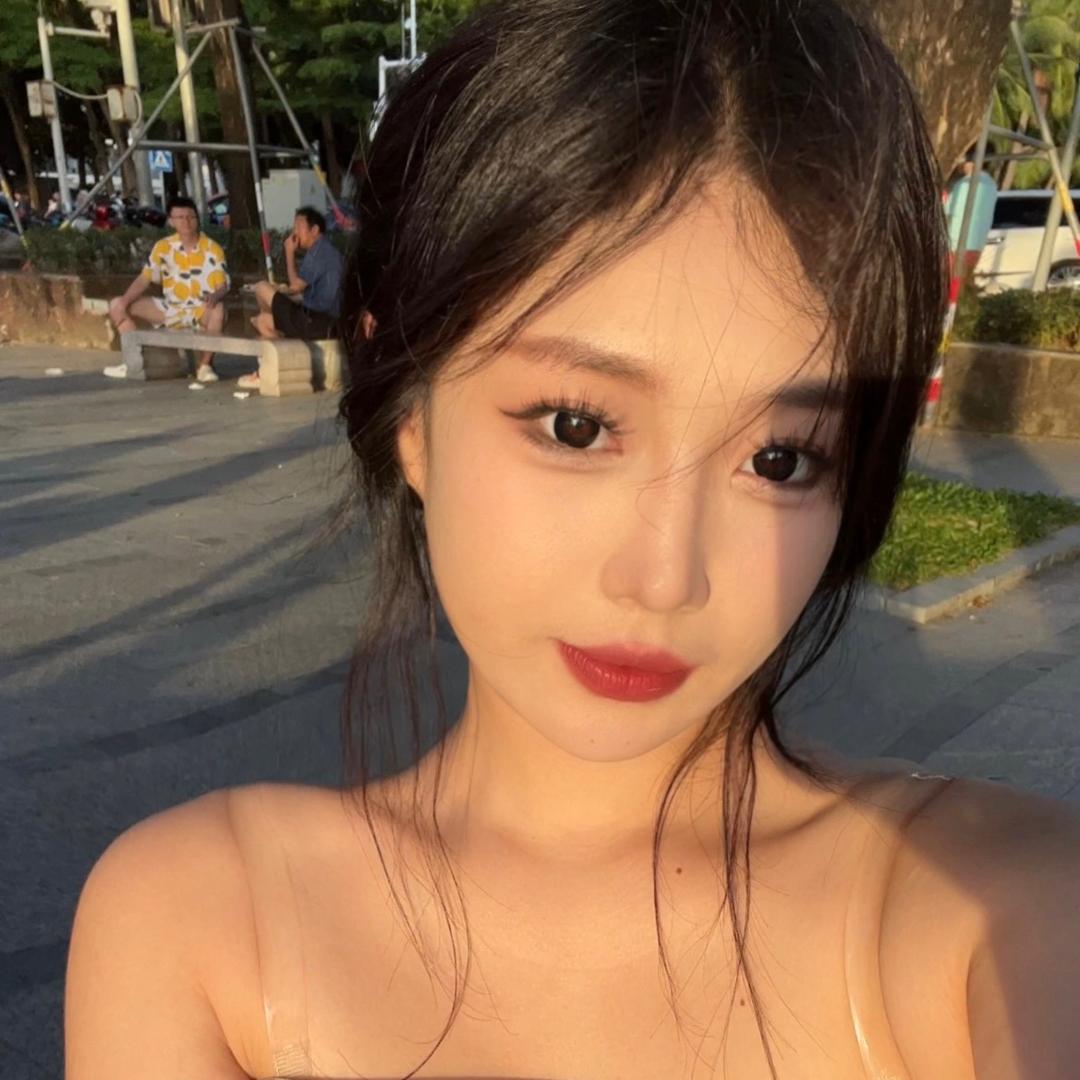 一然🦋微微胖