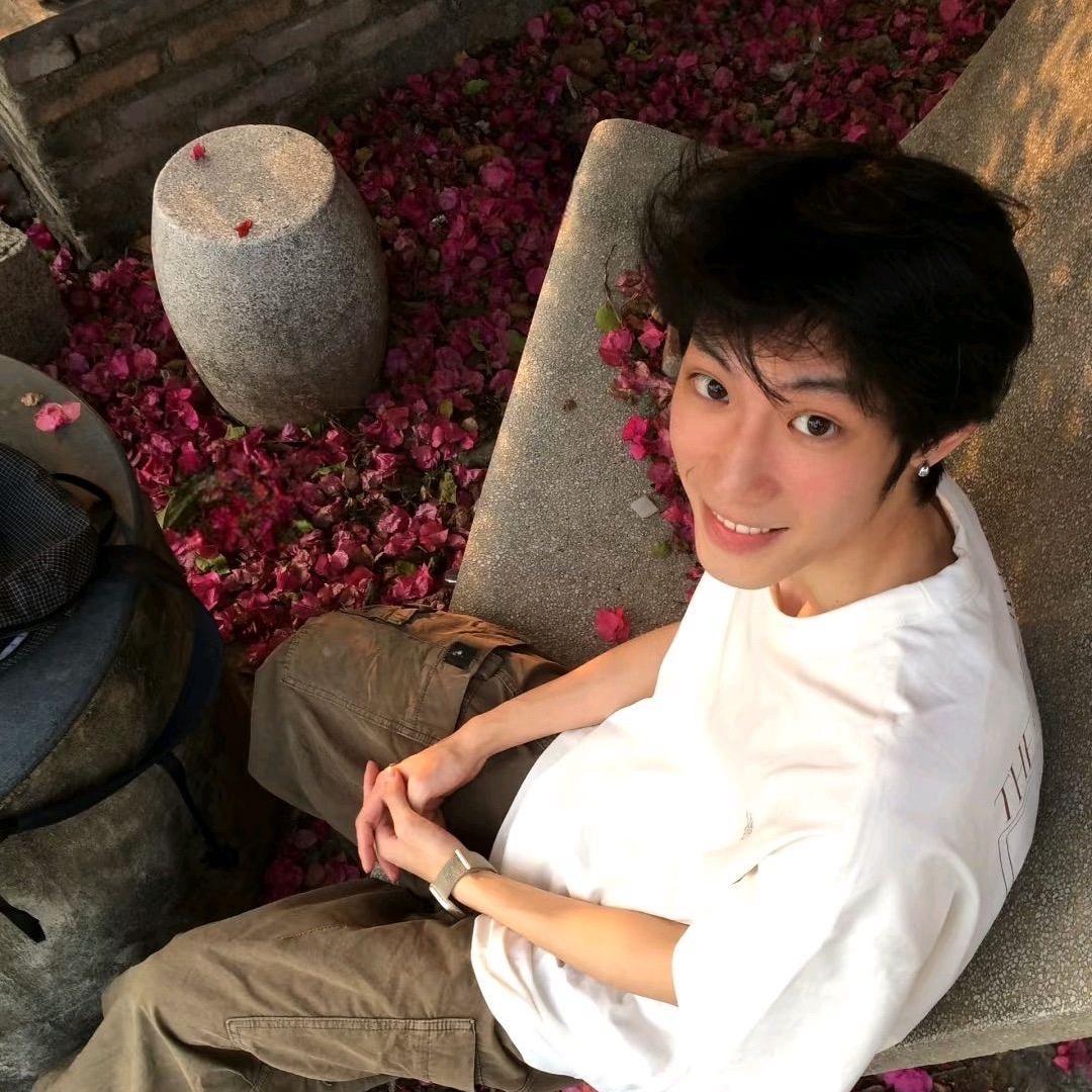 程天爱睡觉😴