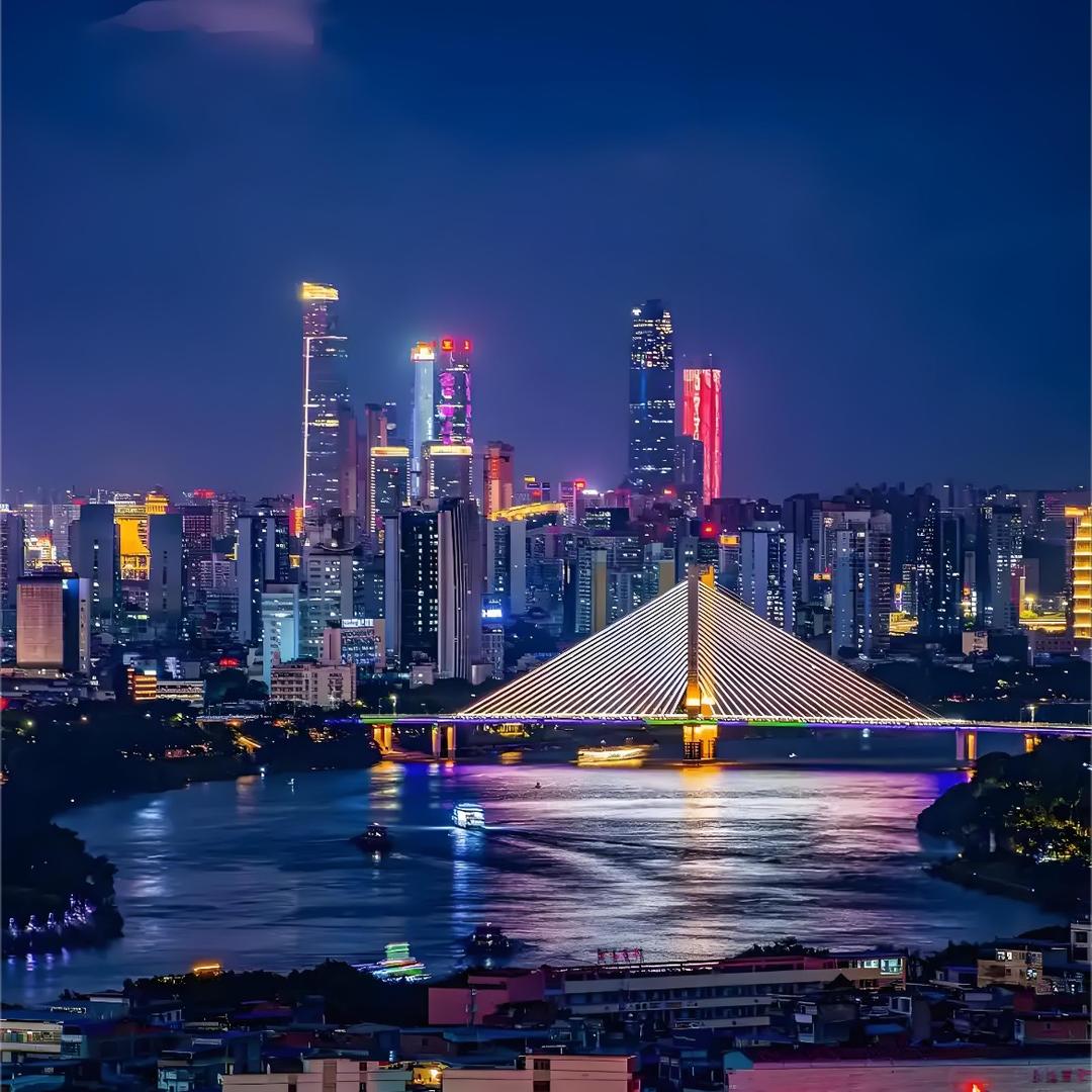 旅游推荐官-阿力