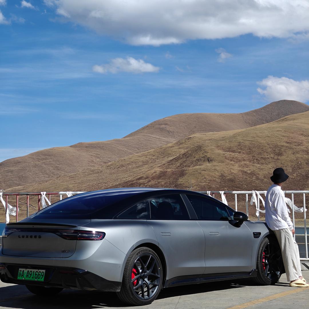 智行中国（智界S7自驾西藏）