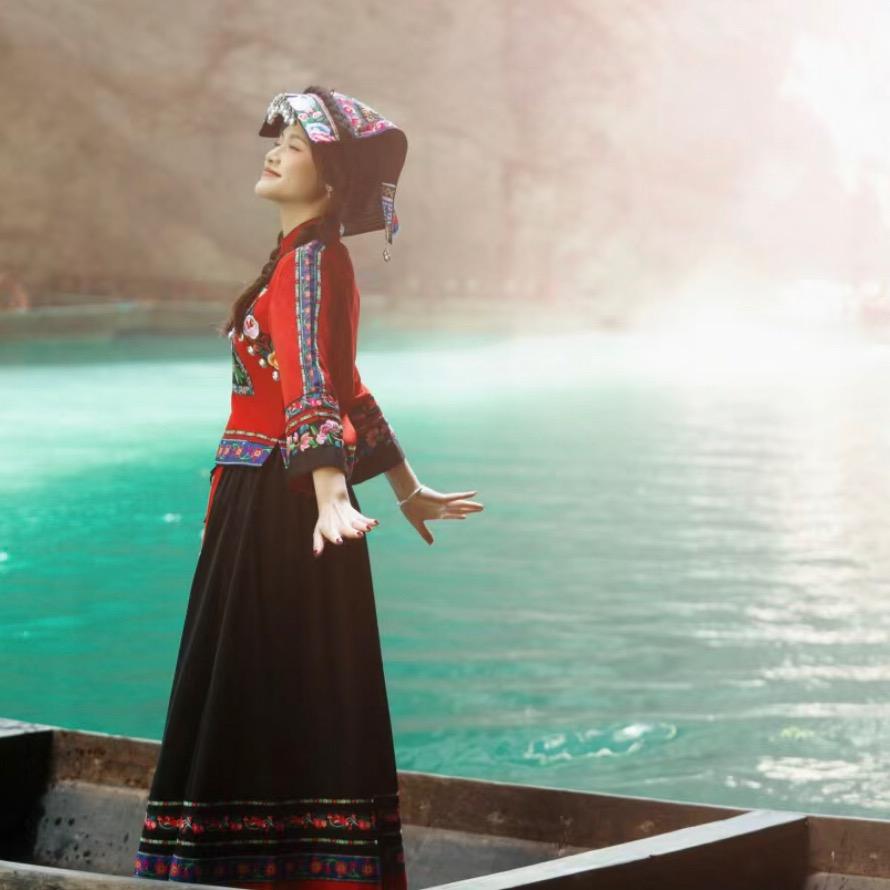 恩施春秋旅游甜甜