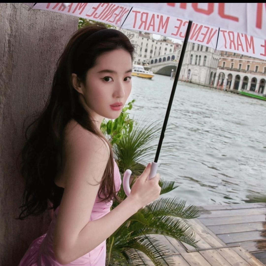我是小茜Xi ~