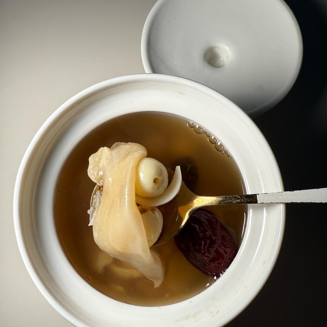 蒋玲鱼胶滋补行