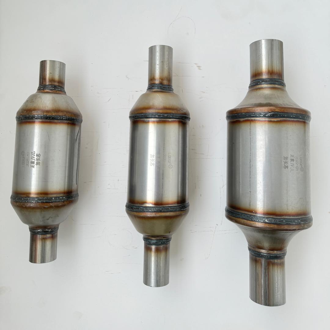 山东李雪玲三元催化器