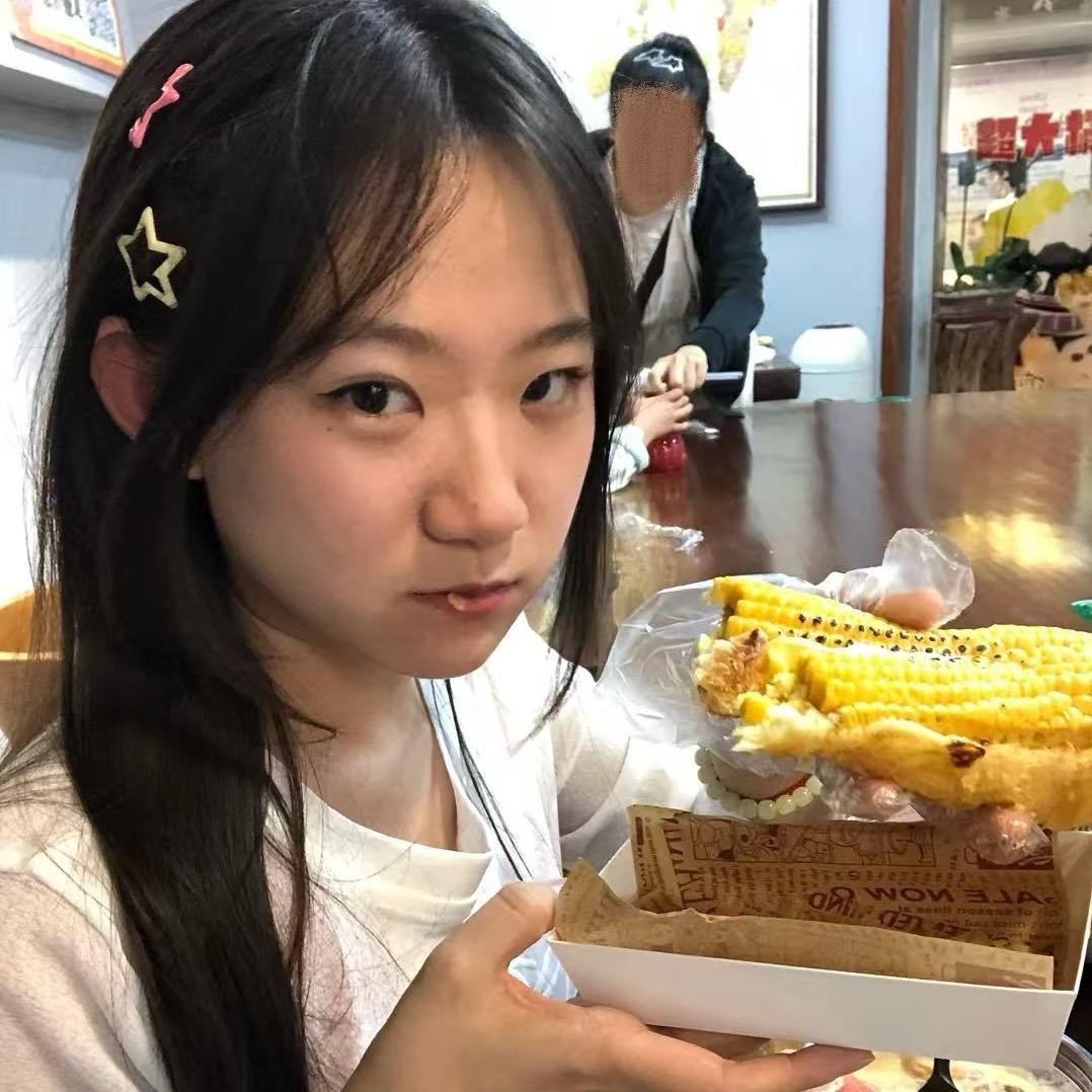 奶油小猪包.