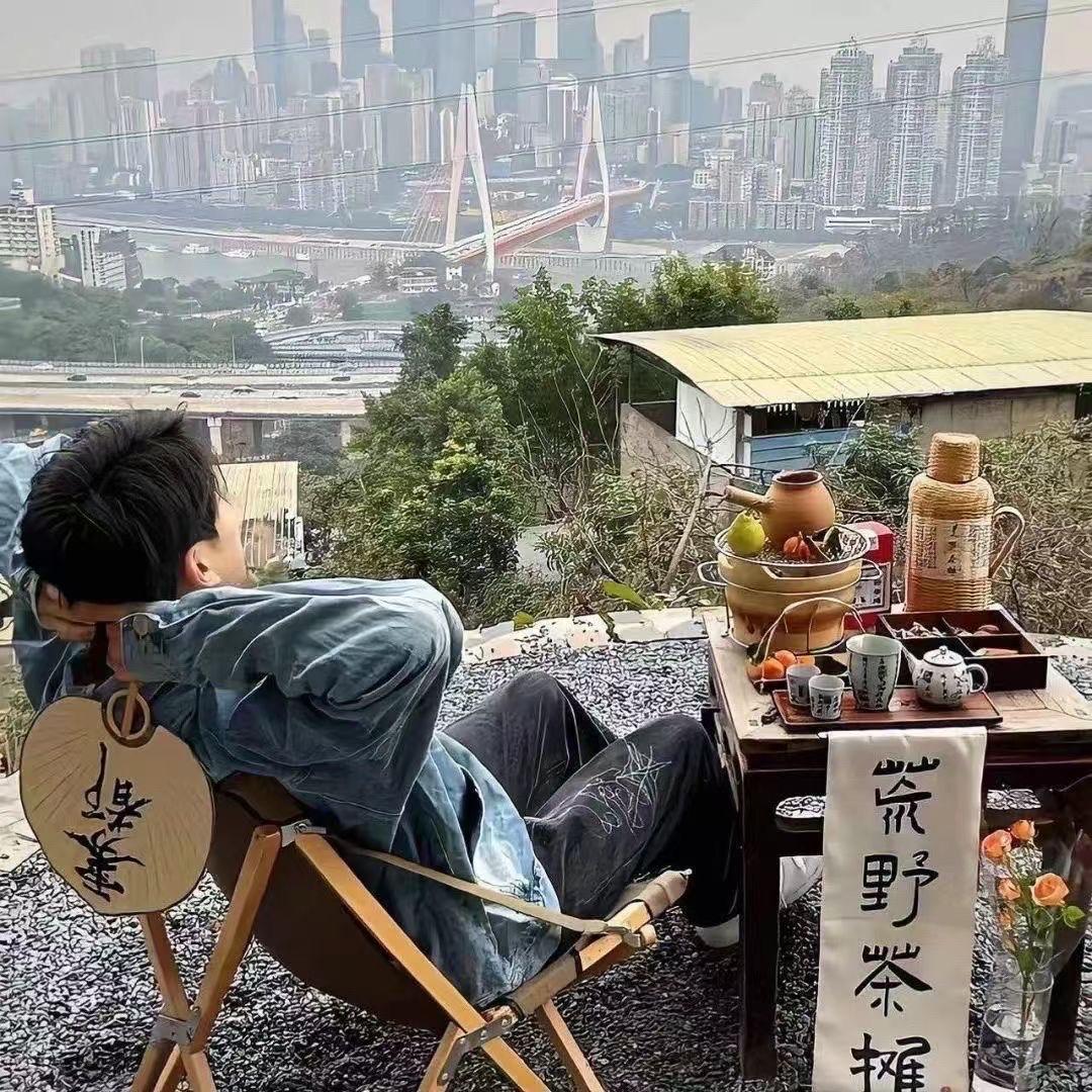 ㅤㅤㅤLikes solitude