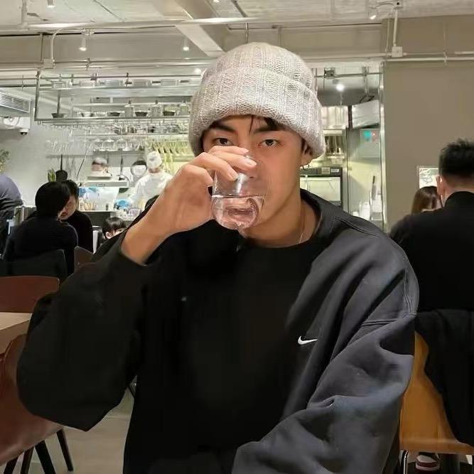 Voni高端男装