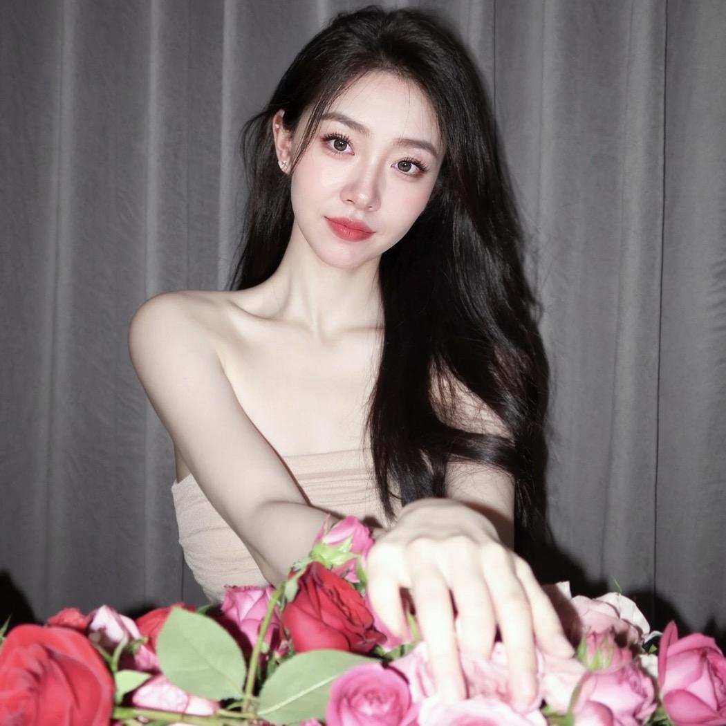 S.莫 愁👻
