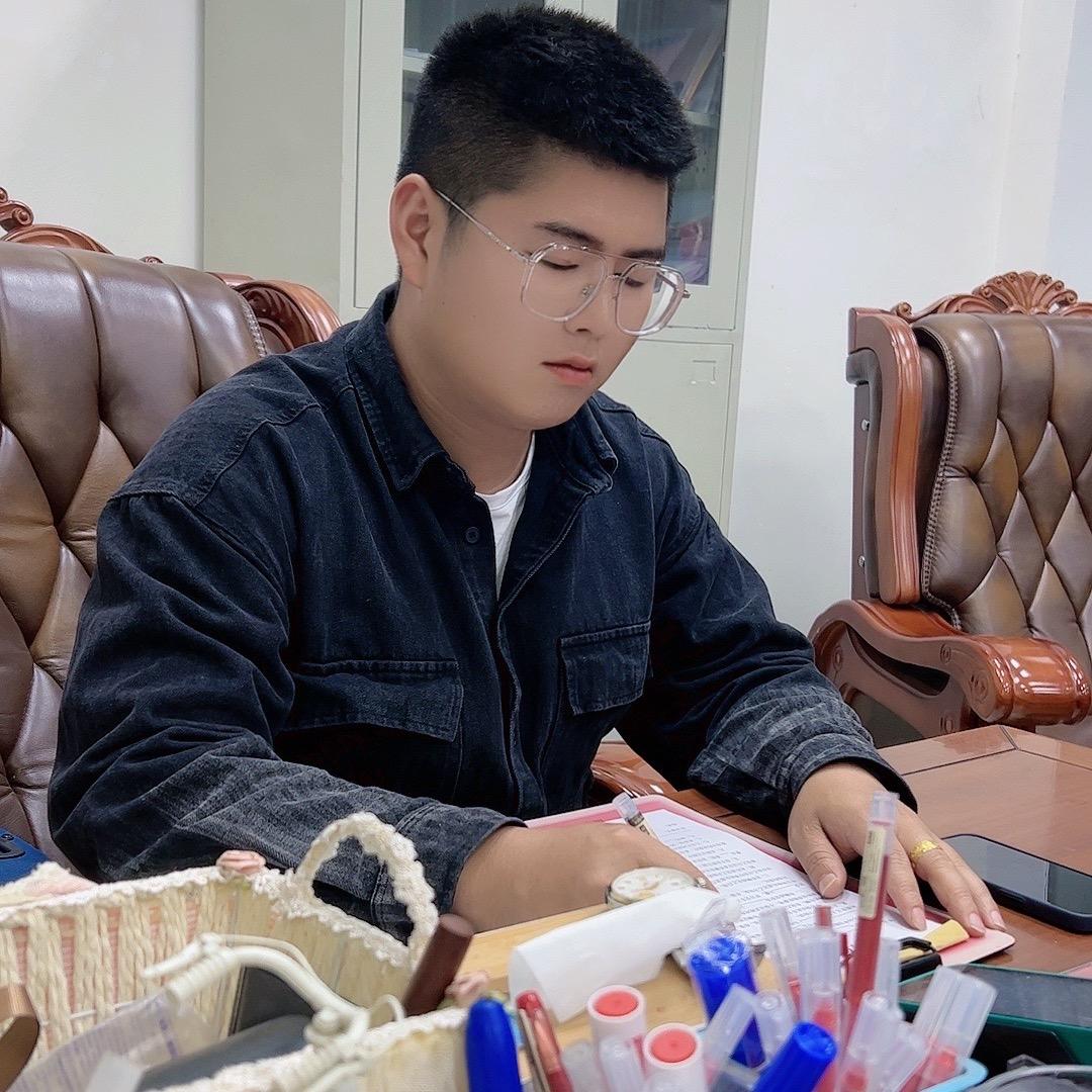 国子——慈利玖玖玖捌二手车