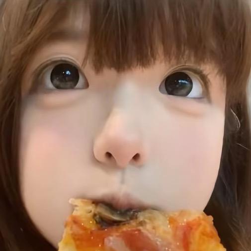 饼饼爱吃鱼
