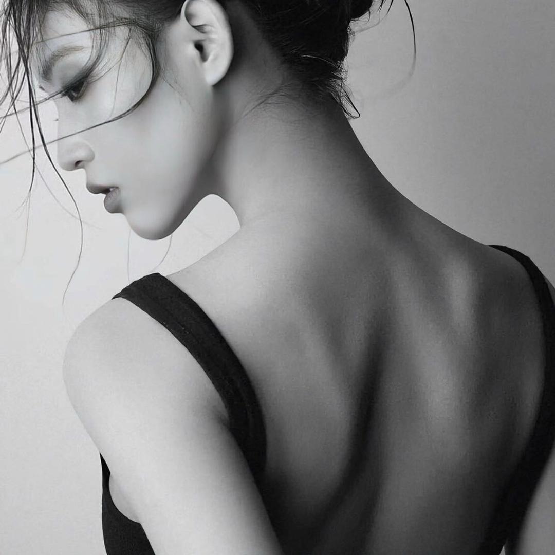 大名化妆师笑笑