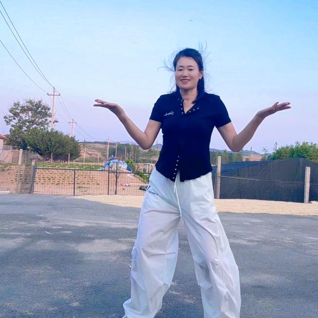 @姚姚 学舞