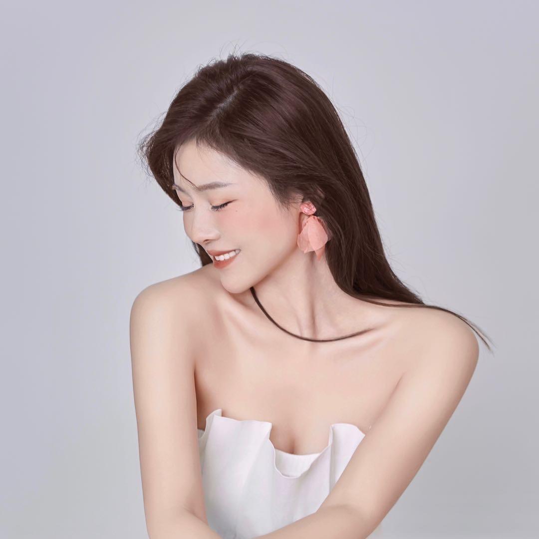 一只蕾子🛩️