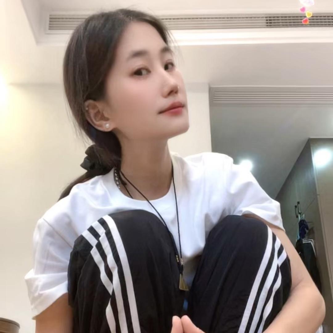 郭静静 🌛（ 发财）🐯📿🪷💶