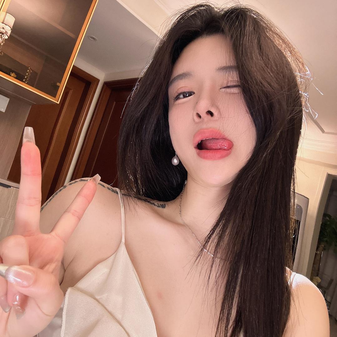 吕嘉夕 Ljx